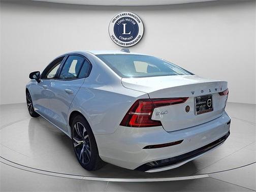 2025 Volvo S60 B5 Core