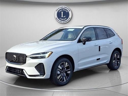 2026 Volvo XC60 B5 Plus