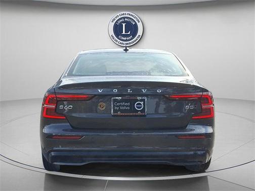 2025 Volvo S60 B5 Core