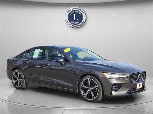 2025 Volvo S60 B5 Core
