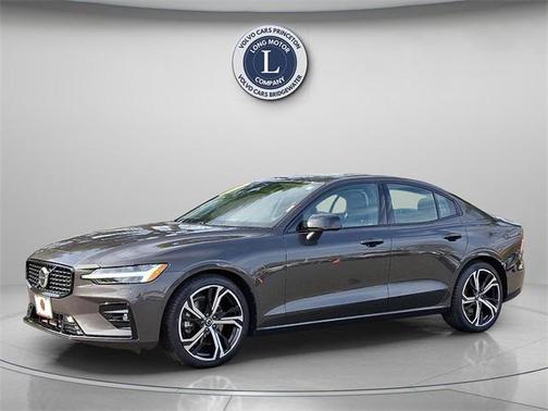 2025 Volvo S60 B5 Core