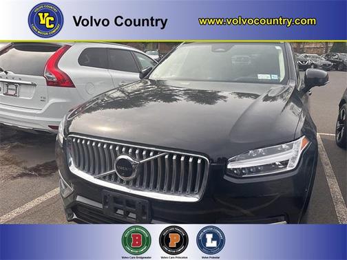 2023 Volvo XC90 B6 Ultimate 7-Seater