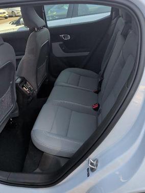 4 DR 2023 Polestar 2 Long Range Single Motor