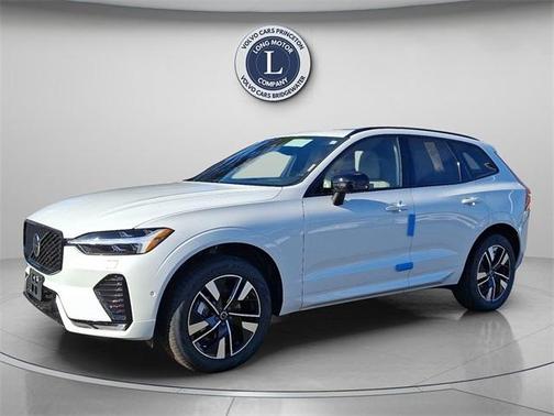 2026 Volvo XC60 B5 Plus