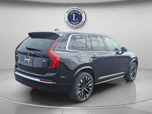 2025 Volvo XC90 B5 Plus 7-Seater