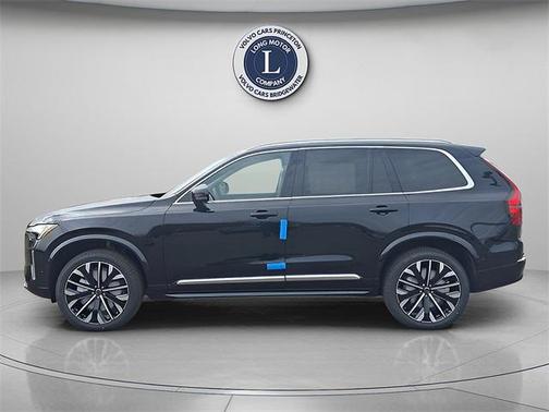 2025 Volvo XC90 B5 Plus 7-Seater