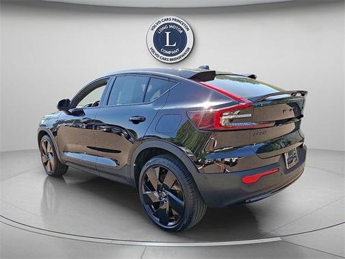 2025 Volvo EC40 Twin Ultra Black Edition