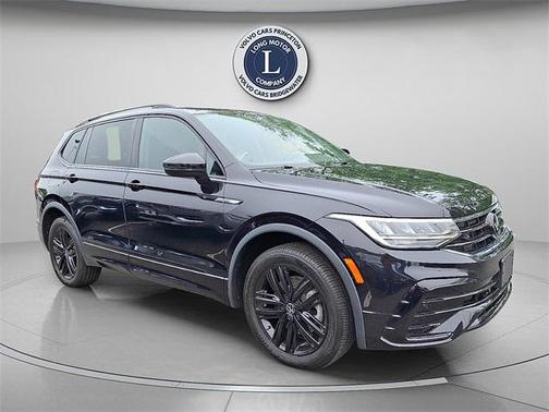 2022 Volkswagen Tiguan 2.0T SE R-Line Black 4MOTION