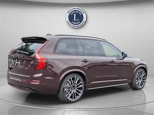 2026 Volvo XC90 B6 Ultra Dark Theme 7-Seater