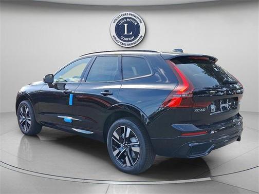 2026 Volvo XC60 B5 Plus