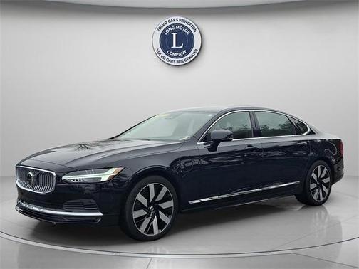 2024 Volvo S90 Recharge Plug-In Hybrid T8 Ultimate