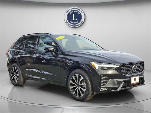 2025 Volvo XC60 B5 Core