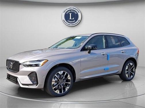 2026 Volvo XC60 B5 Plus