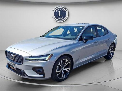 2025 Volvo S60 B5 Core