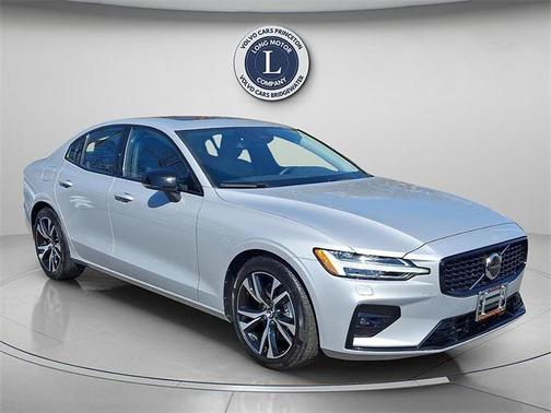 2025 Volvo S60 B5 Core