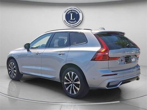 2025 Volvo XC60 B5 Plus