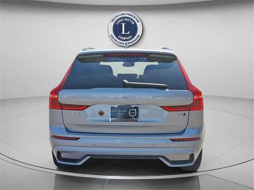 2025 Volvo XC60 B5 Plus