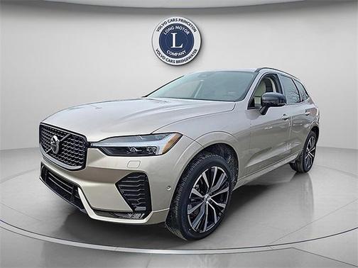 2025 Volvo XC60 Plus