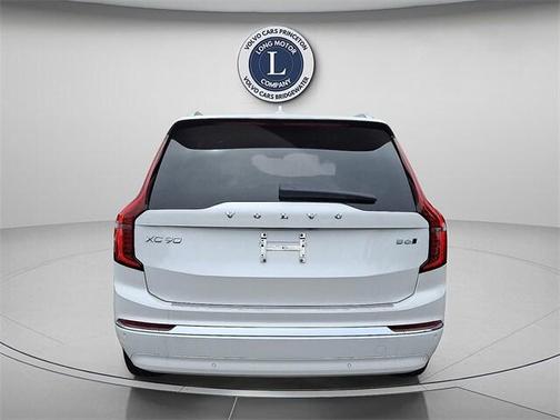 2026 Volvo XC90 B6 Plus 7-Seater
