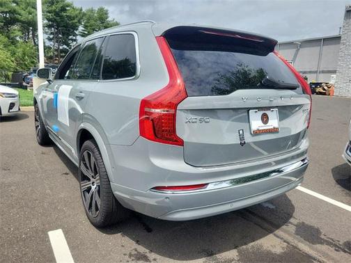 2025 Volvo XC90 B6 Ultra