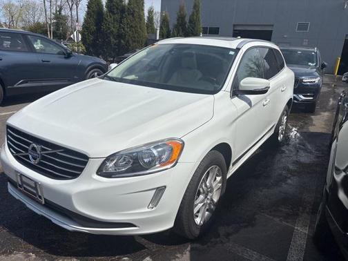 2015 Volvo XC60 T5 Premier