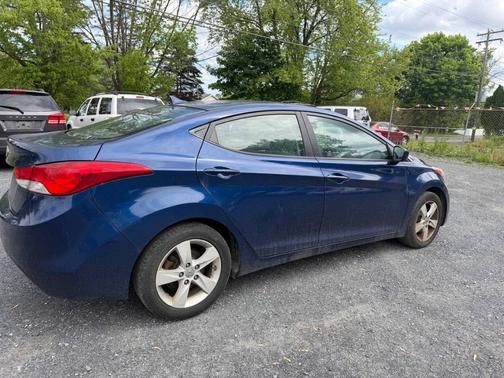Indigo Blue Pearl 2013 Hyundai ELANTRA GLS