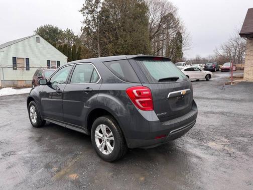2017 Chevrolet Equinox LS