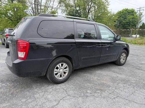 Aurora Black Pearl 2012 Kia Sedona LX