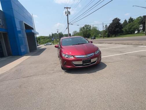2018 Chevrolet Volt LT