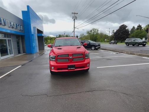 2016 RAM 1500 Sport