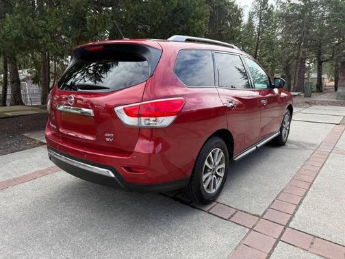 Cayenne Red 2015 Nissan Pathfinder SV