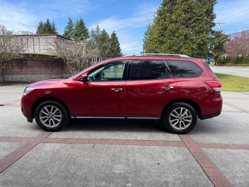 Cayenne Red 2015 Nissan Pathfinder SV