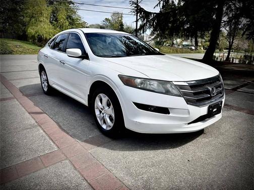 White Diamond Pearl 2010 Honda Accord Crosstour EX