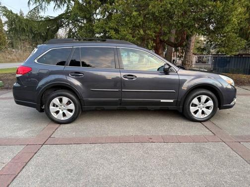 2011 Subaru Outback 2.5 i Limited