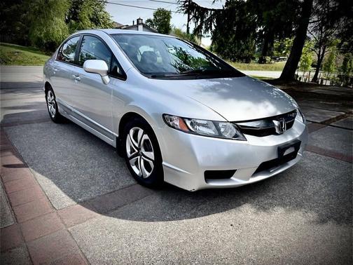 Alabaster Silver Metallic 2011 Honda Civic LX