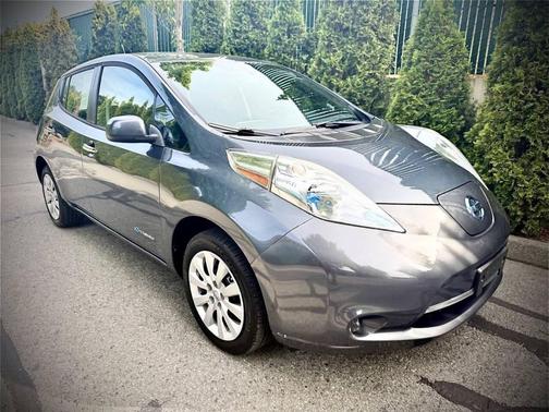 2013 Nissan Leaf S