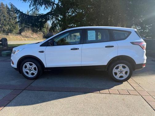 2017 Ford Escape S