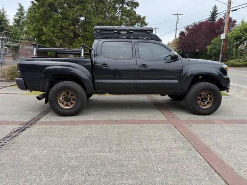 Black 2015 Toyota Tacoma Base