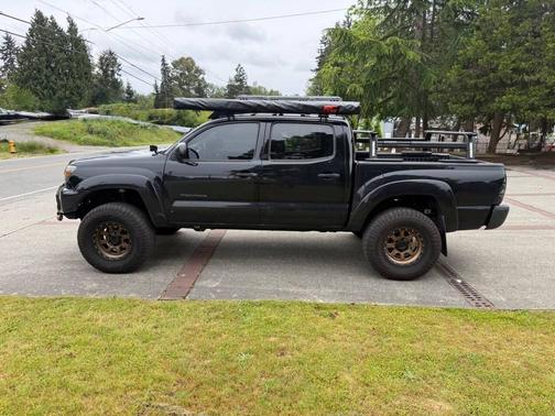 Black 2015 Toyota Tacoma Base