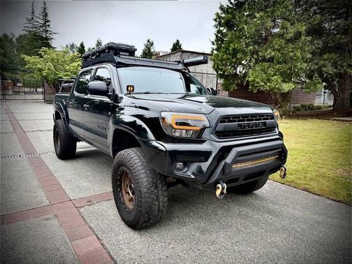 Black 2015 Toyota Tacoma Base