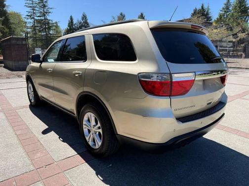 White Gold Clearcoat 2012 Dodge Durango Crew