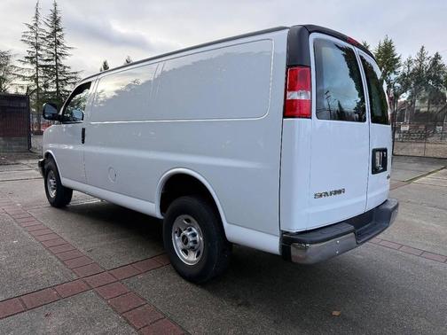 2023 GMC Savana 2500 Work Van