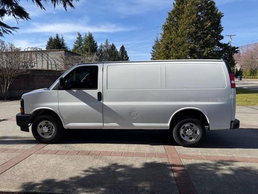 2017 Chevrolet Express 3500 Work Van