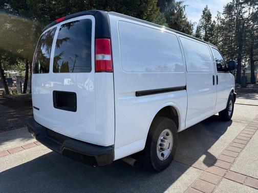 2017 Chevrolet Express 3500 Work Van
