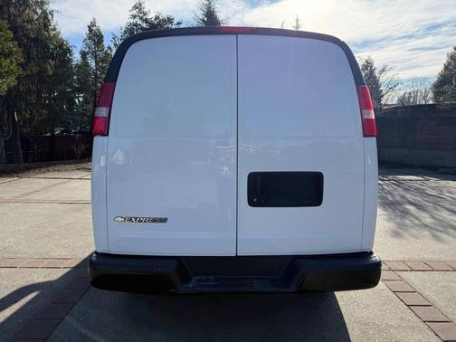 2019 Chevrolet Express 2500 Work Van