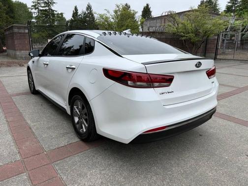 Snow White Pearl 2017 Kia Optima LX Turbo