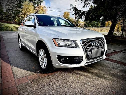 2012 Audi Q5 2.0T Premium