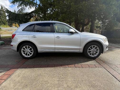 2012 Audi Q5 2.0T Premium