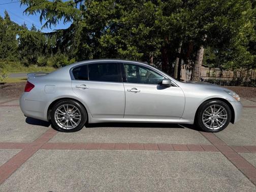 Liquid Platinum 2007 INFINITI G35 Sport