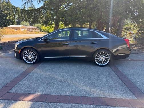 2013 Cadillac XTS Platinum